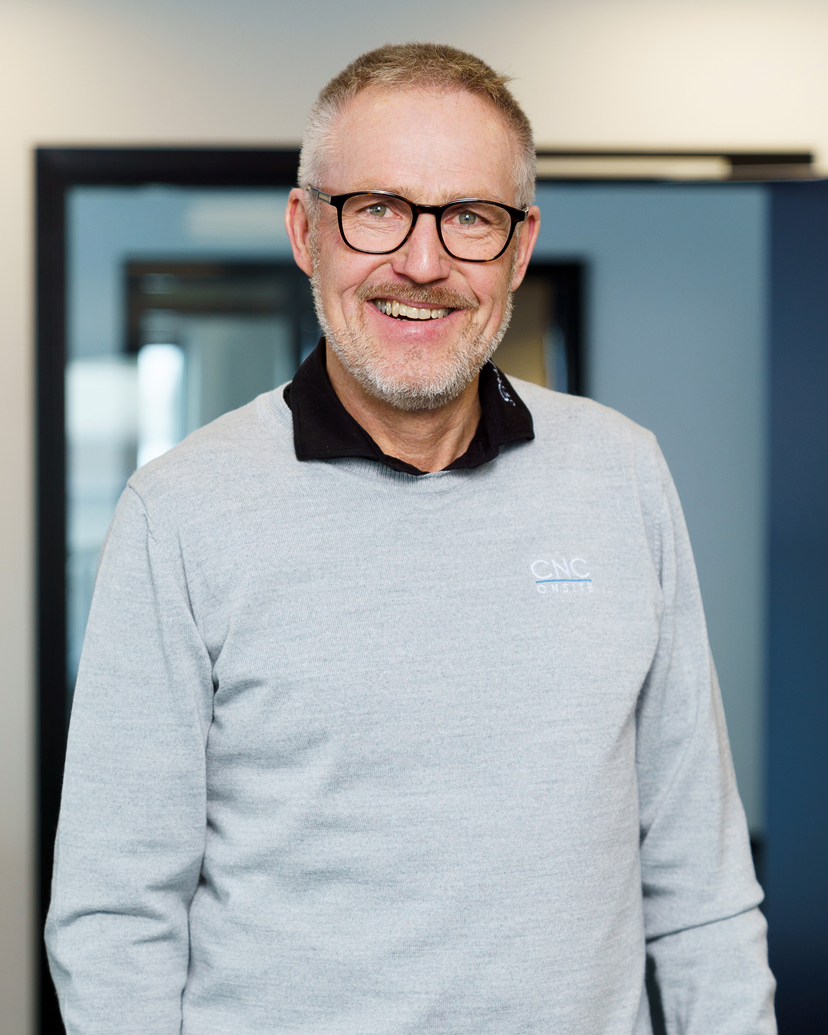 Blade root repair in wind park